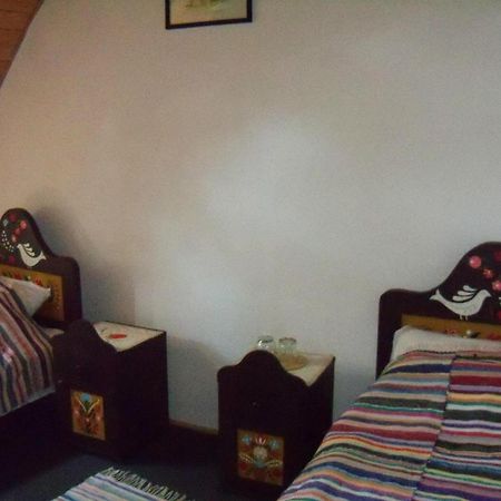 Gobe Csarda Hotell Oradea Exteriör bild
