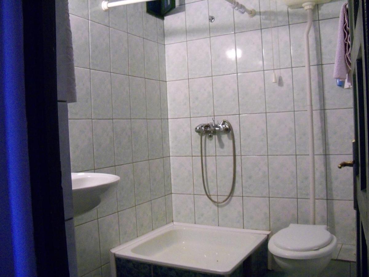 Gobe Csarda Hotell Oradea Rum bild